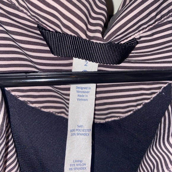 Lululemon Striped Reflective Jacket - Picture 4 of 4